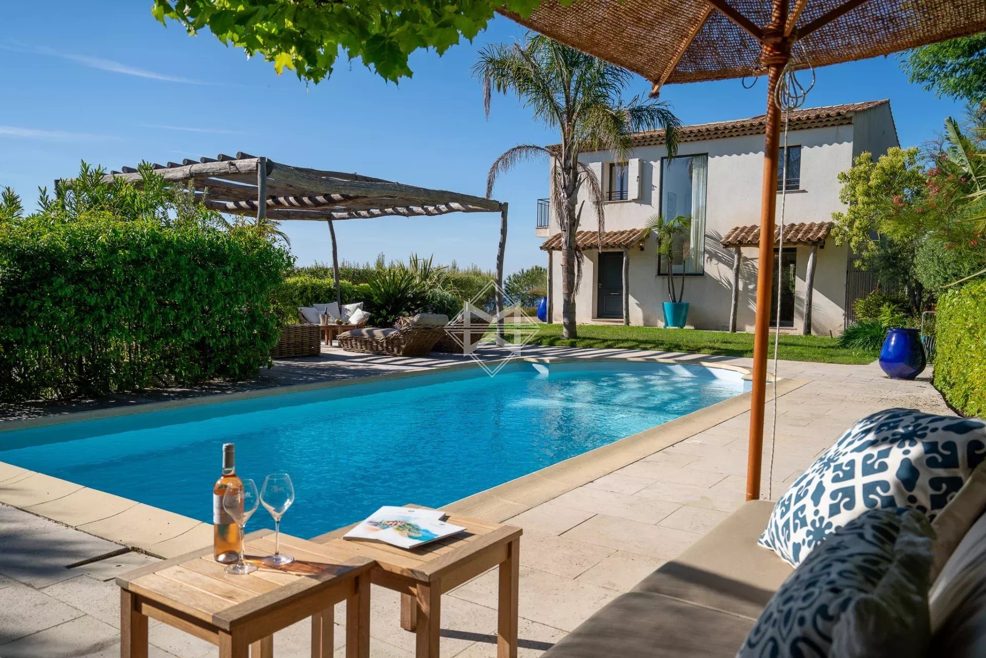 Maison à vendre, 140m², La Croix-Valmer