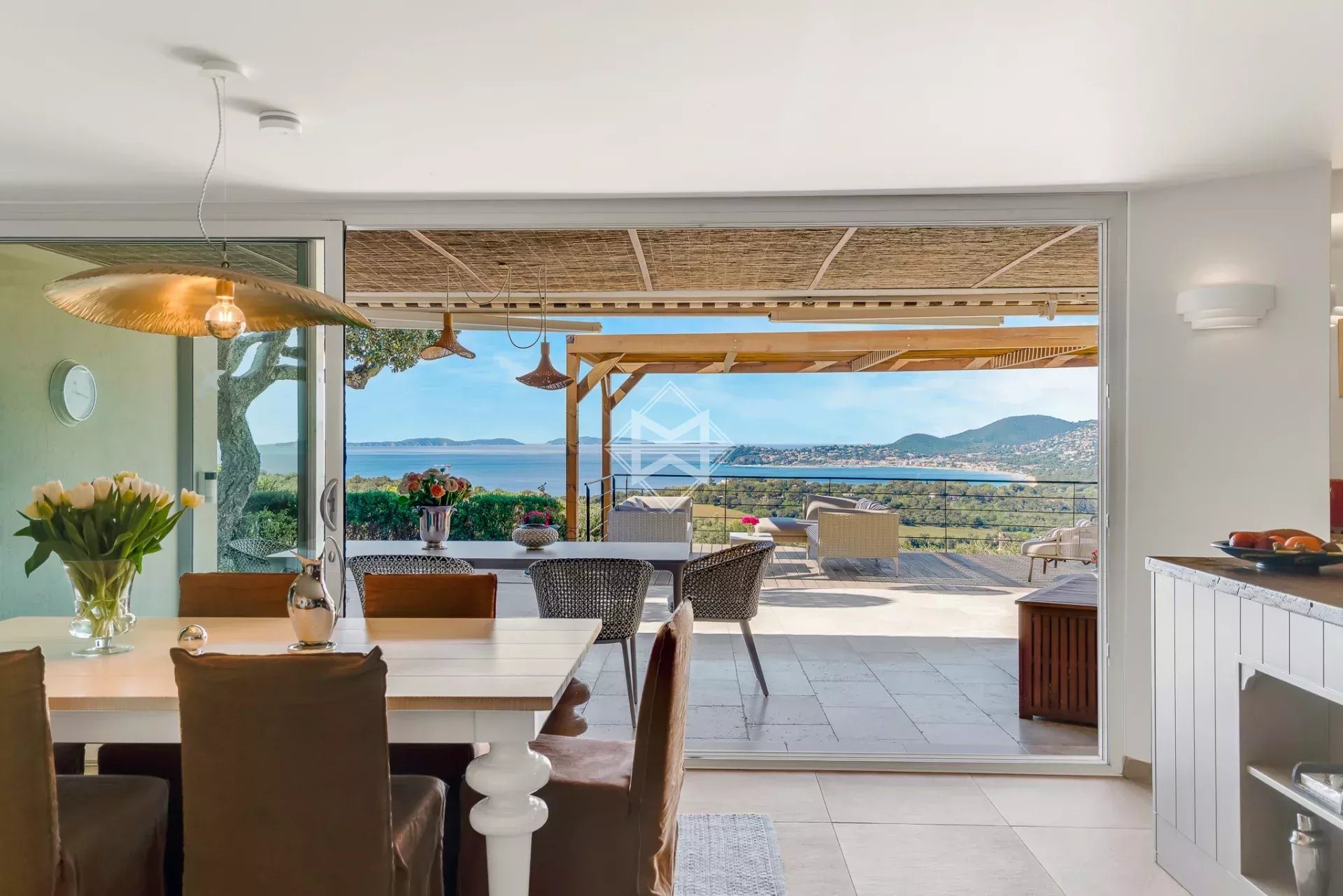 Maison à vendre, 220m², La Croix-Valmer