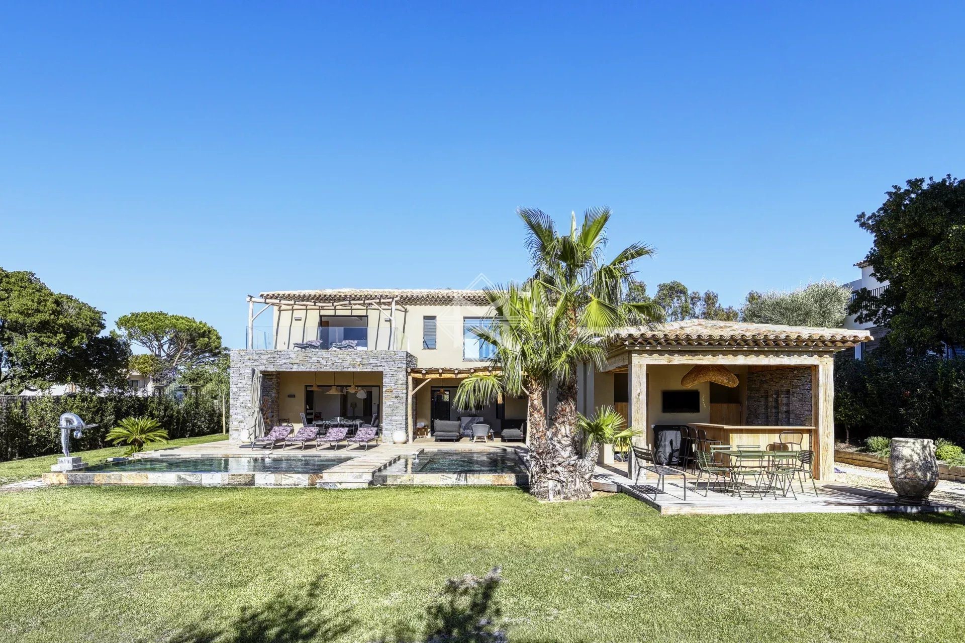 Maison à vendre, 300m², Saint-Tropez