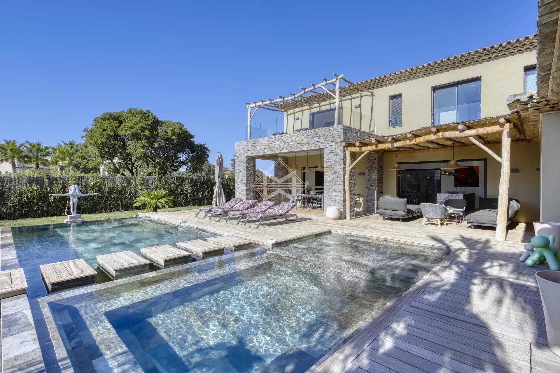Maison à vendre, 300m², Saint-Tropez