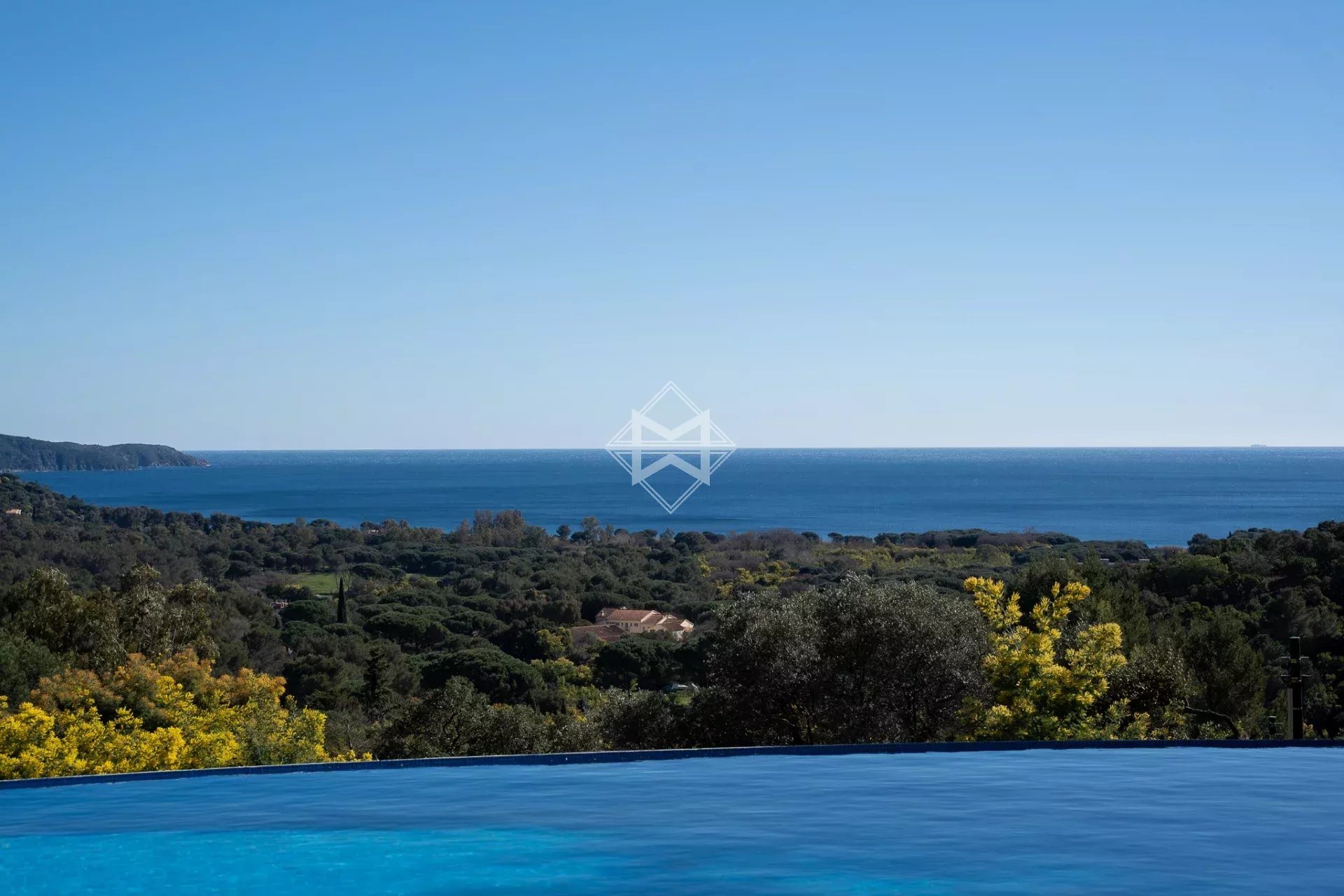 Maison à vendre, 200m², Cavalaire-sur-Mer