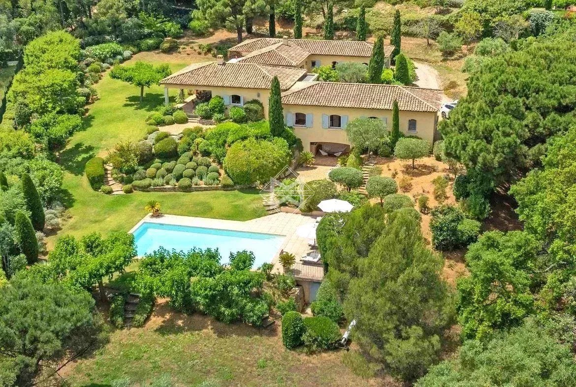 Maison à vendre, 283m², La Croix-Valmer