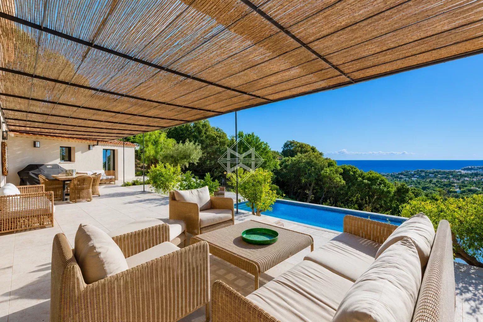Maison à vendre, 200m², Cavalaire-sur-Mer