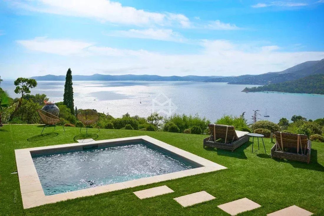 Maison à vendre, 210m², Le Lavandou