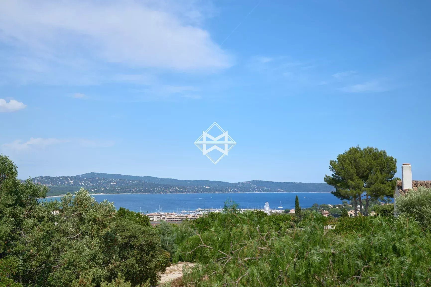 Maison à vendre, 350m², Cavalaire-sur-Mer