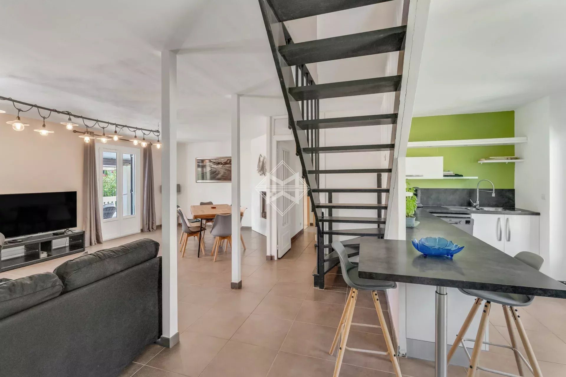Maison à vendre, 225m², La Croix-Valmer