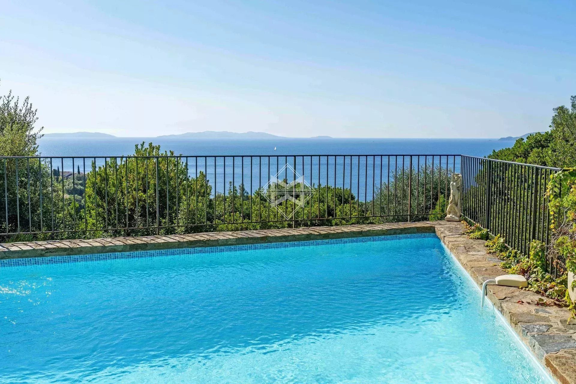 Maison à vendre, 188m², Le Lavandou