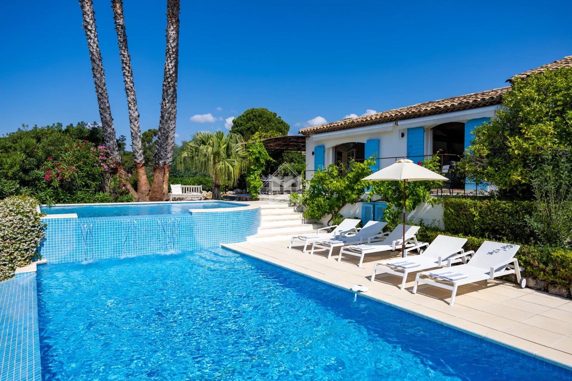 Maison à louer, 250m², Grimaud
