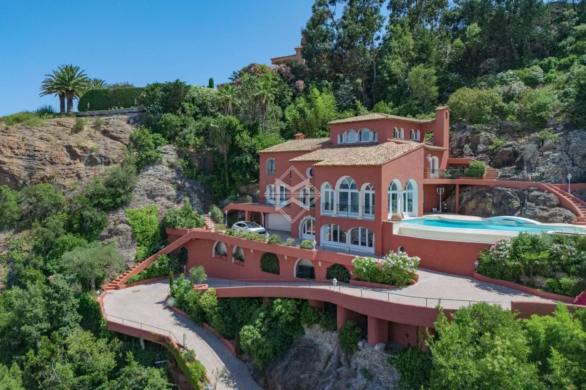 Maison à vendre, 406m², Théoule-sur-Mer