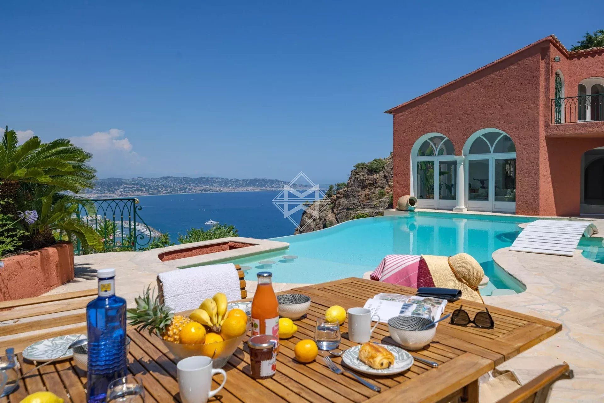 Maison à vendre, 406m², Théoule-sur-Mer