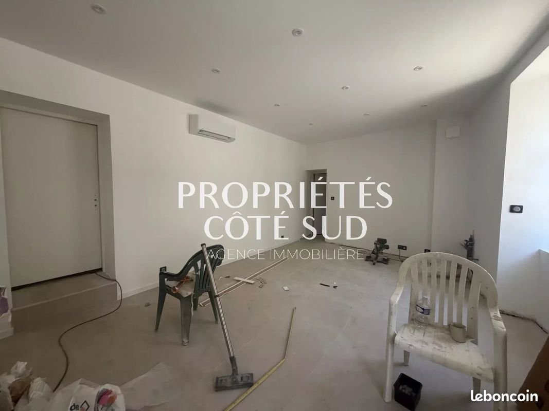 Maison à louer, 85m², Roquemaure