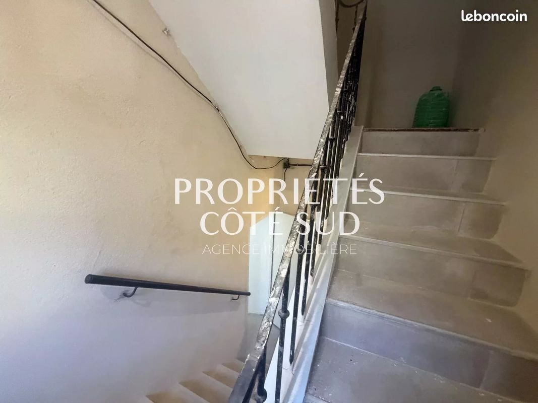 Maison à louer, 85m², Roquemaure