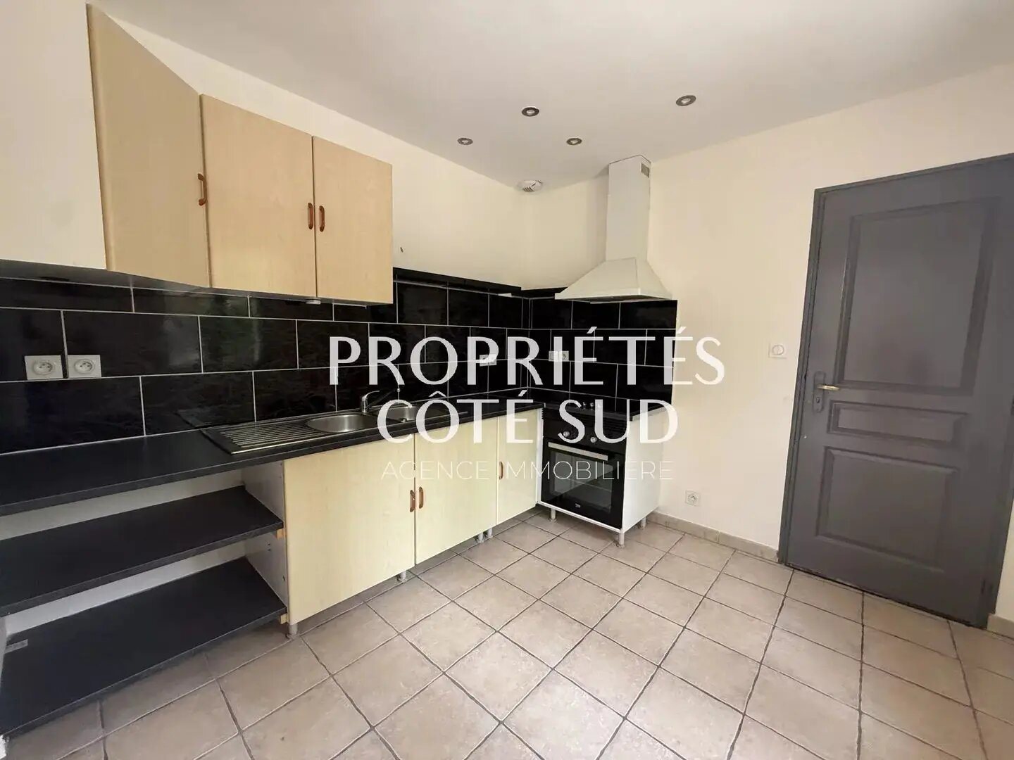 Maison à vendre, 87m², Pont-Saint-Esprit