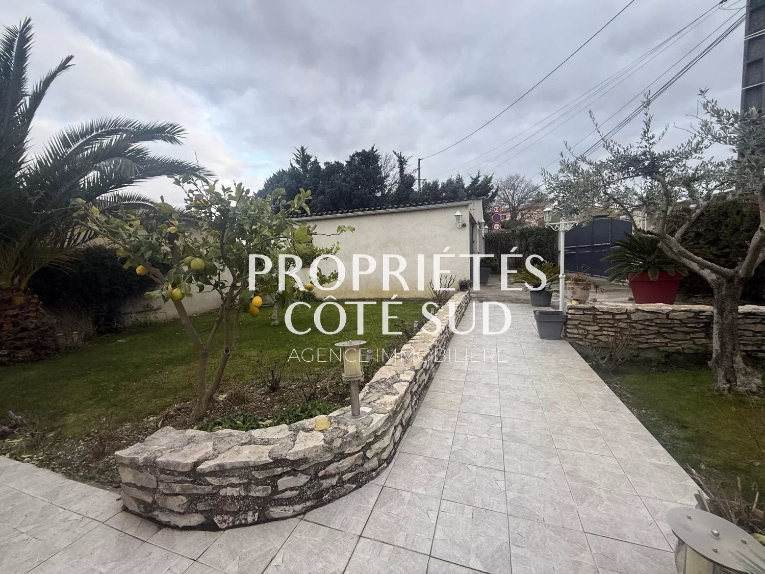 Maison à vendre, 68m², Lirac