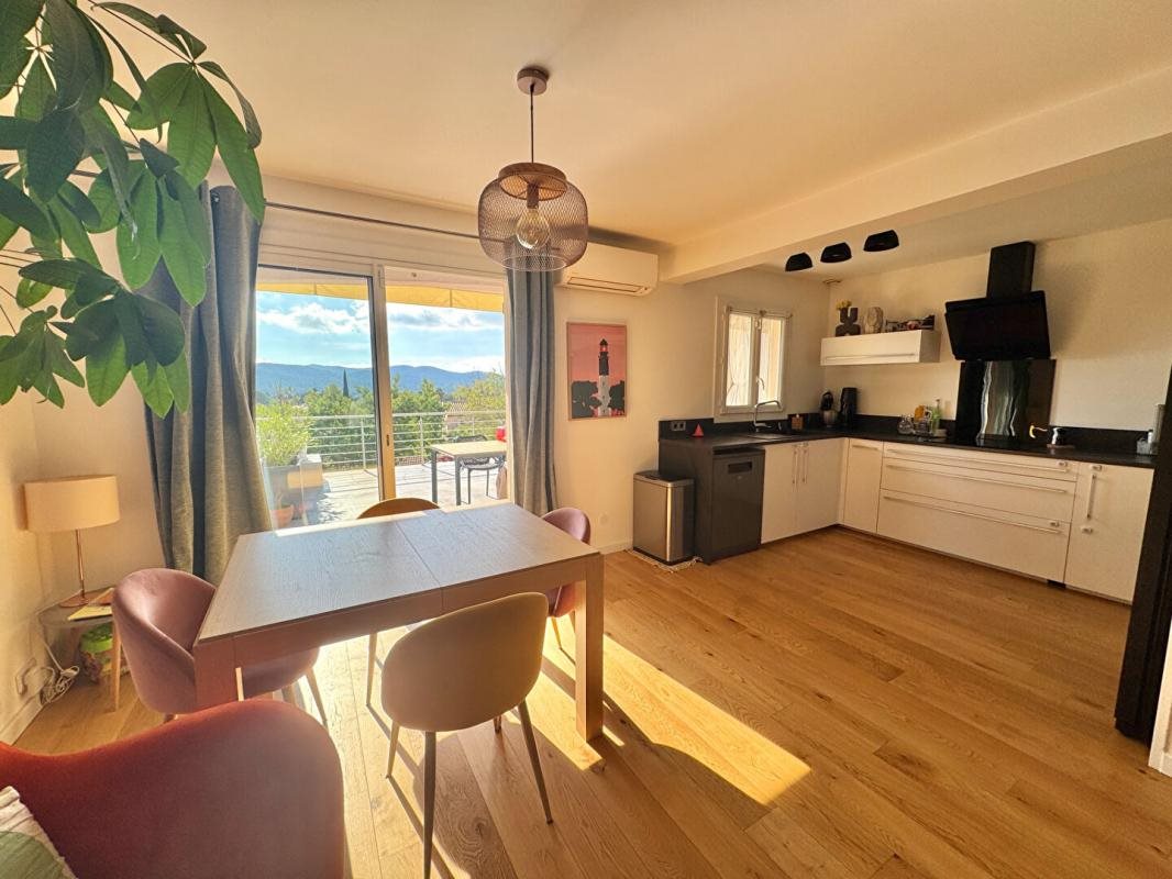 Maison à vendre, 76m², Bormes-les-Mimosas