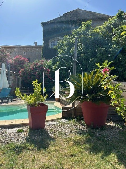 Maison à vendre, 220m², Saint-Paulet-de-Caisson