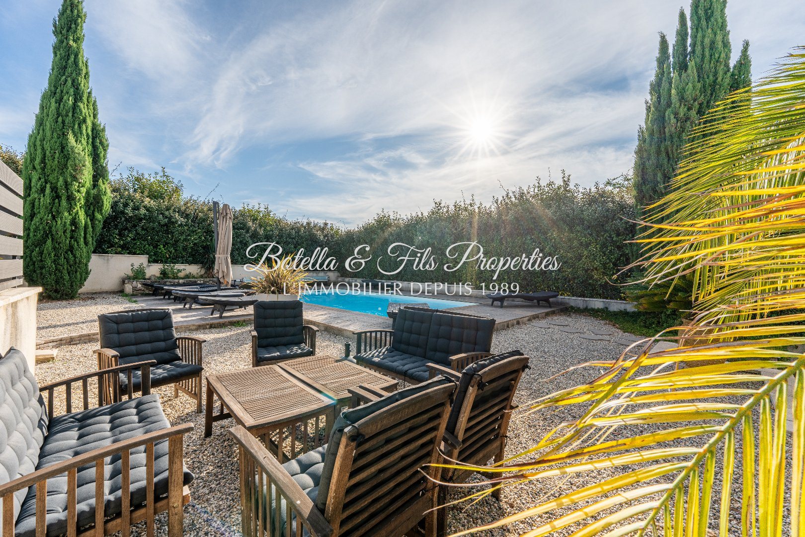 Maison à vendre, 589m², Pont-Saint-Esprit