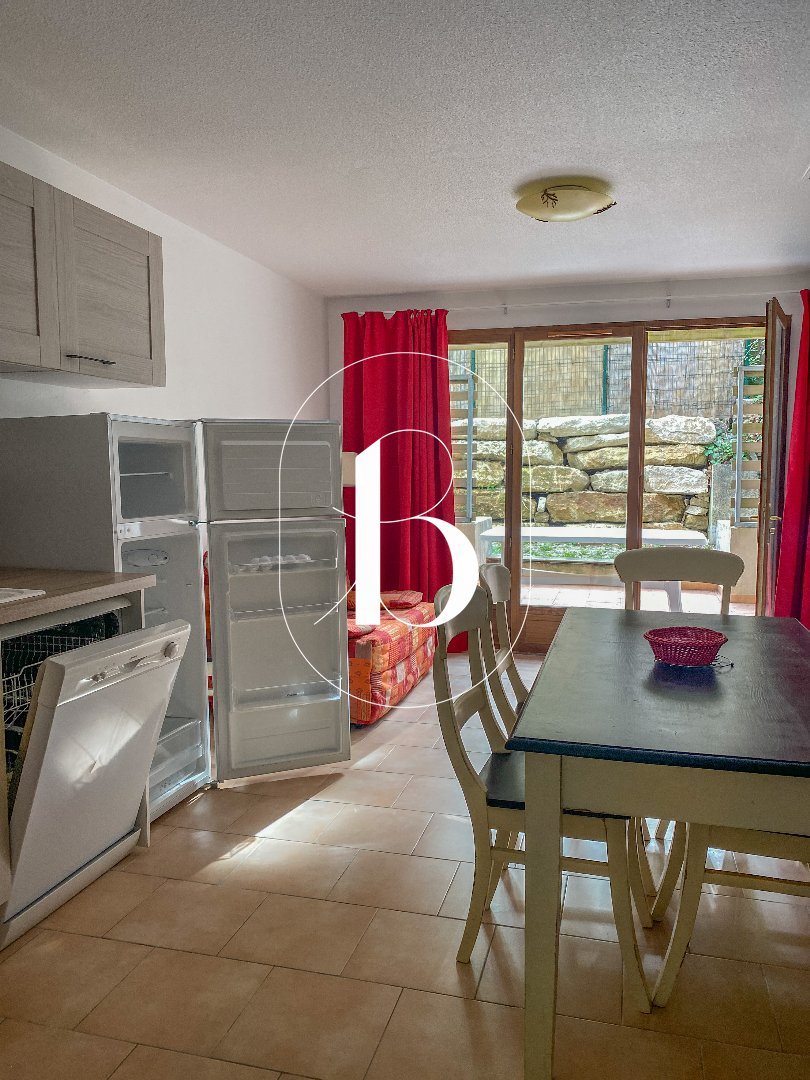 Appartement à vendre, 45m², Barjac