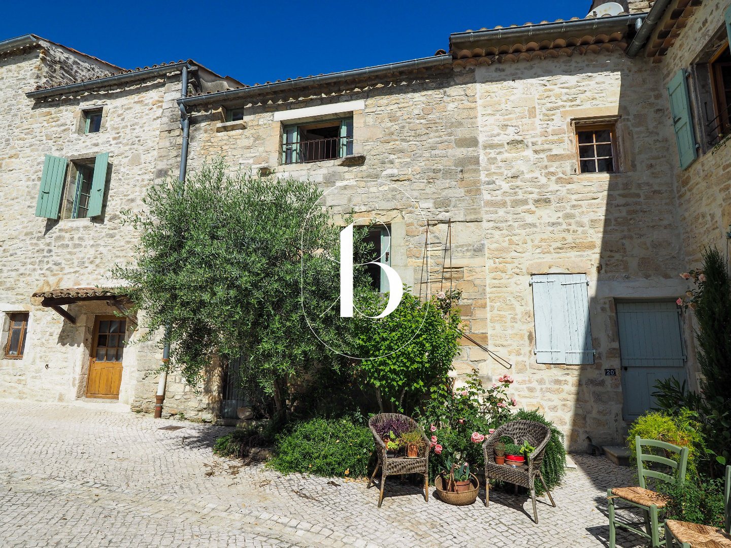 Maison à vendre, 155m², Barjac