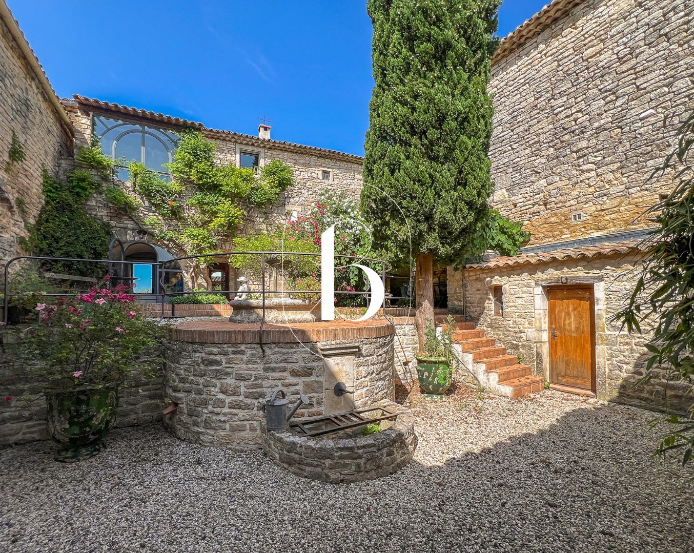 Maison à vendre, 131m², Goudargues