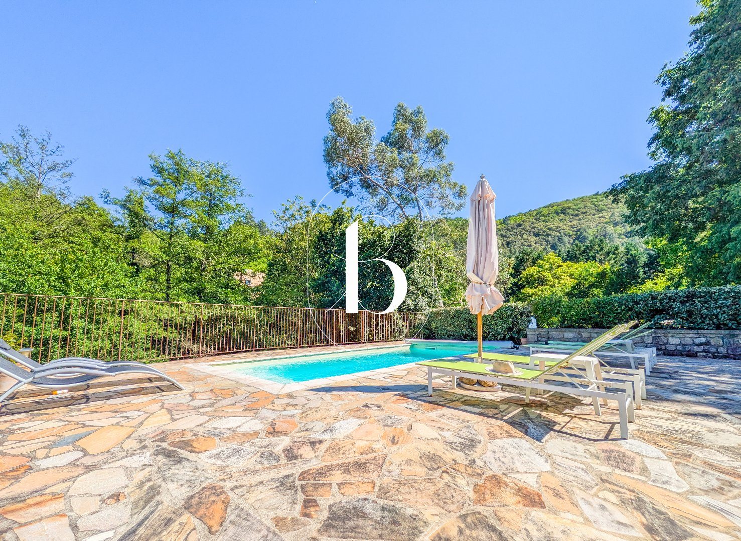 Maison à vendre, 265m², Les Mages