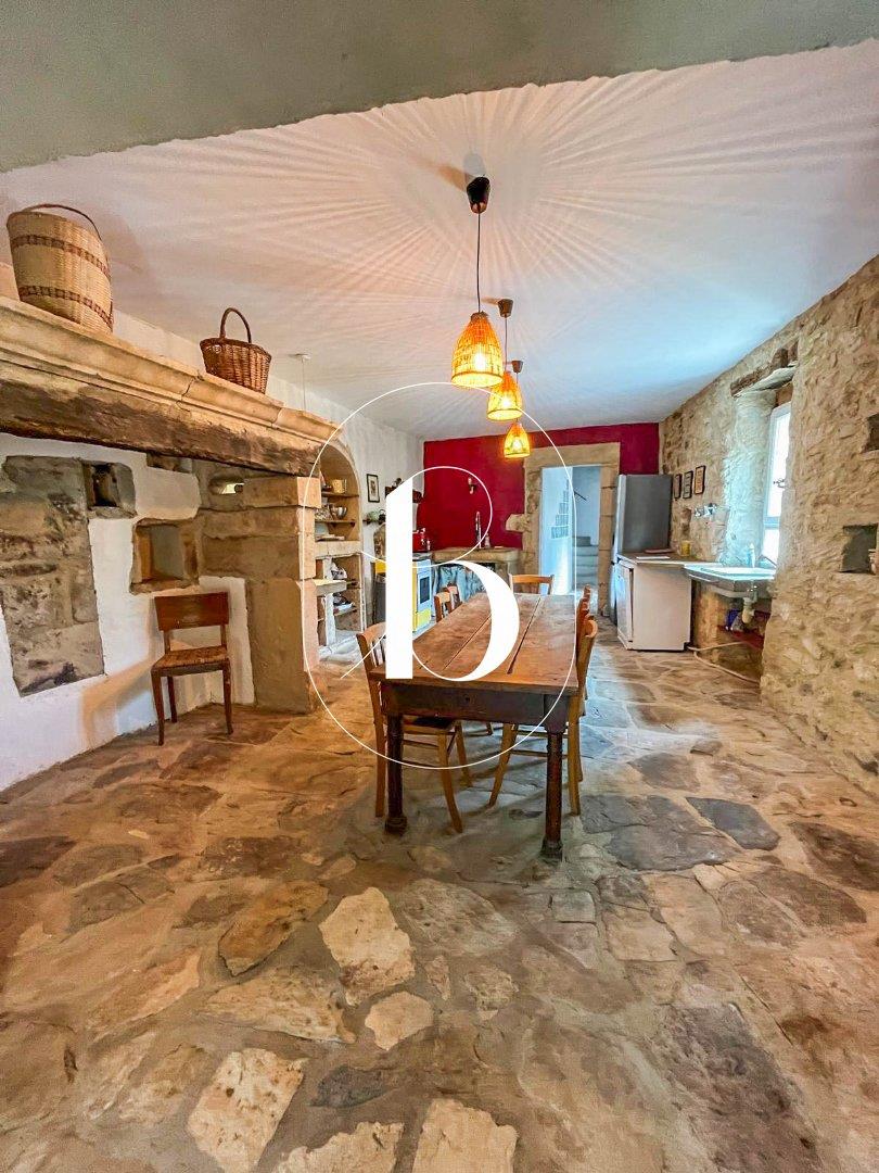 Maison à vendre, 162m², Barjac