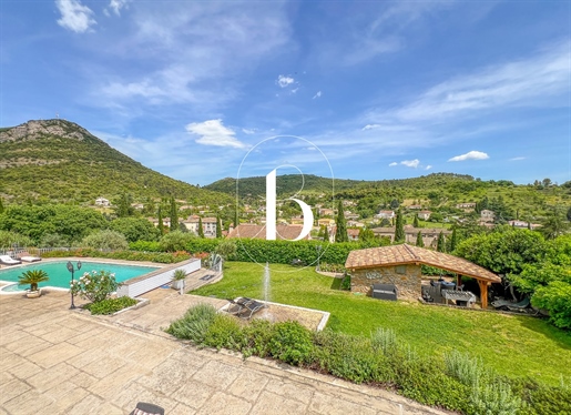 Maison 10 pièces 273 m² · à Barjac · 273 m² · 649 000 €