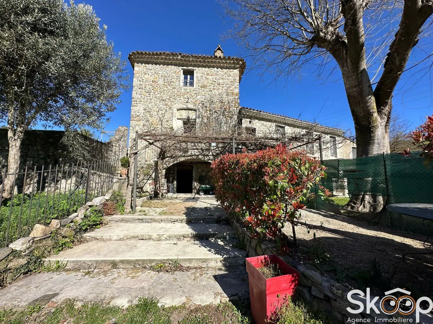 Maison à vendre, 550m², Saint-Hippolyte-du-Fort