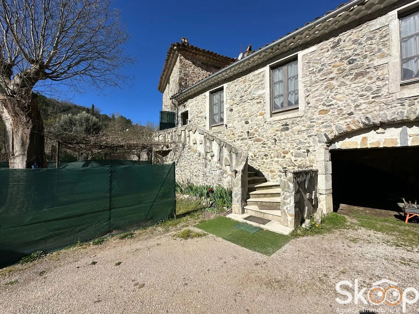 Maison à vendre, 550m², Saint-Hippolyte-du-Fort