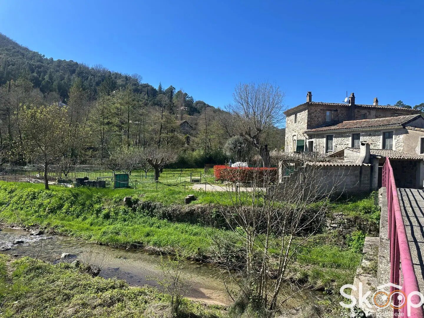Maison à vendre, 550m², Saint-Hippolyte-du-Fort