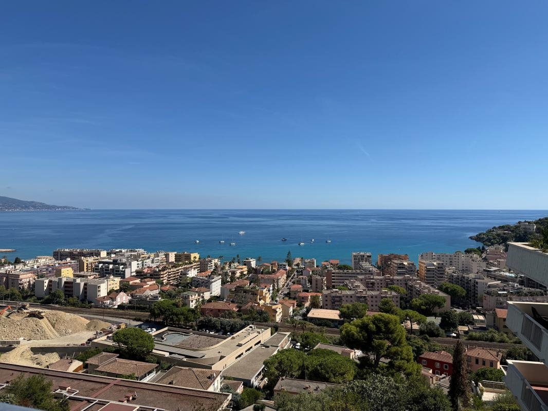 Appartement à louer, 137m², Roquebrune-Cap-Martin