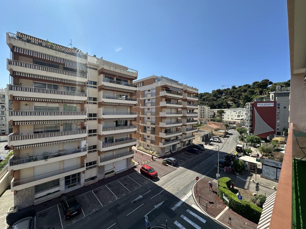 Appartement à louer, 62m², Roquebrune-Cap-Martin