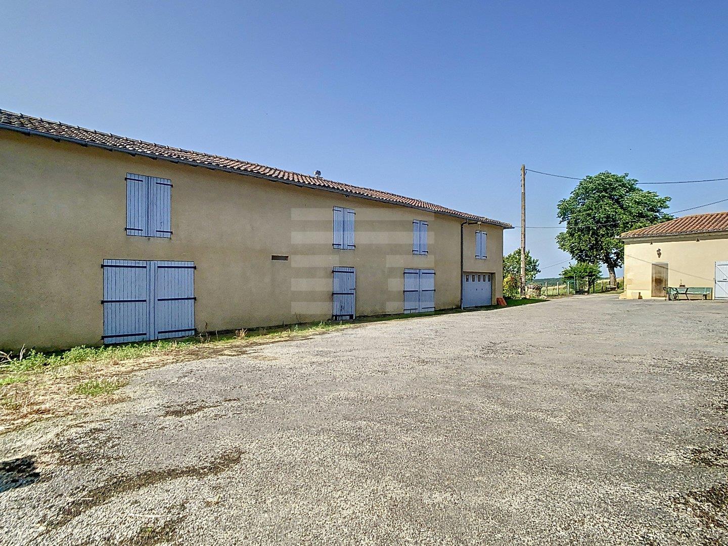 Maison à vendre, 185m², Auch