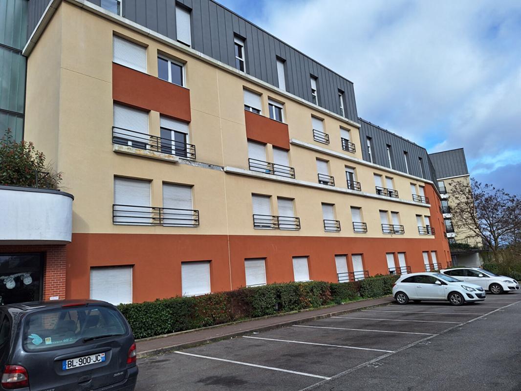 Appartement à vendre, 20m², Saint-Cyr-l'Ecole