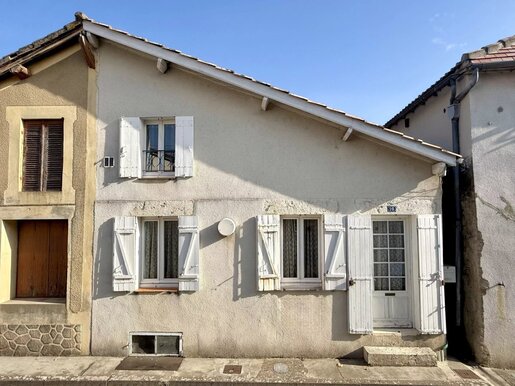 Maison 4 pièces 77 m² · à Duras · 77 m² · 92 000 €