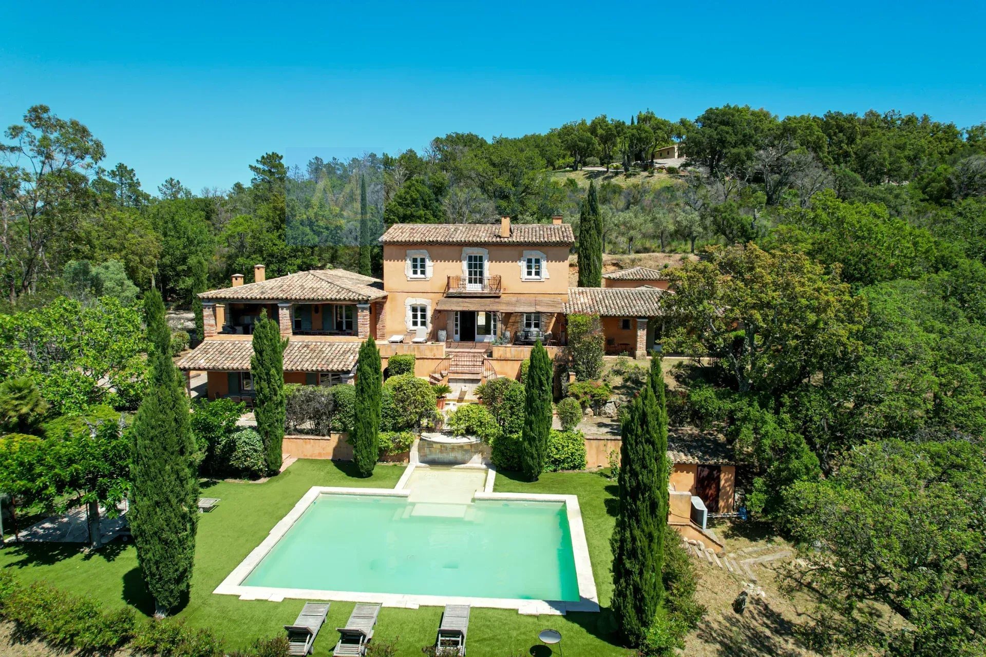 Maison à vendre, 320m², Le Plan-de-la-Tour