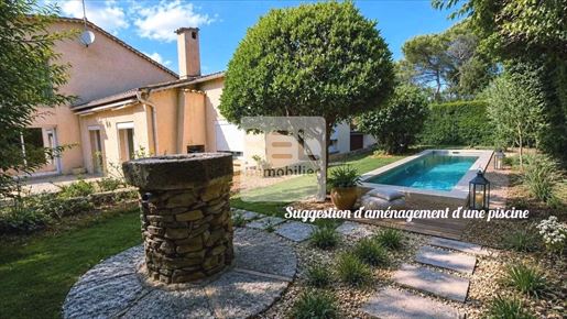 Maison 6 pièces 128 m² · à Bagnols-sur-Cèze · 128 m² · 258 000 €