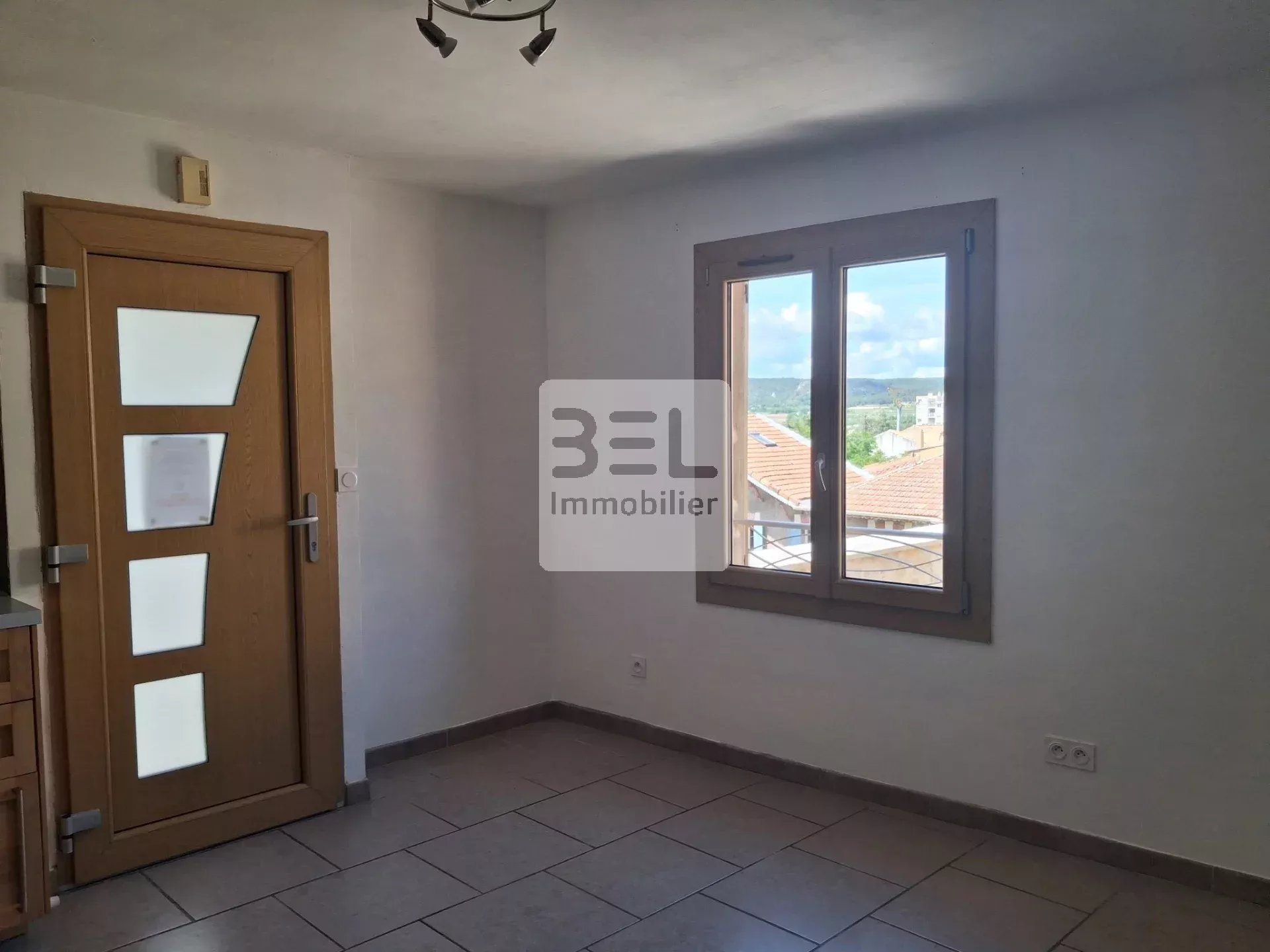 Maison à louer, 52m², Bagnols-sur-Cèze