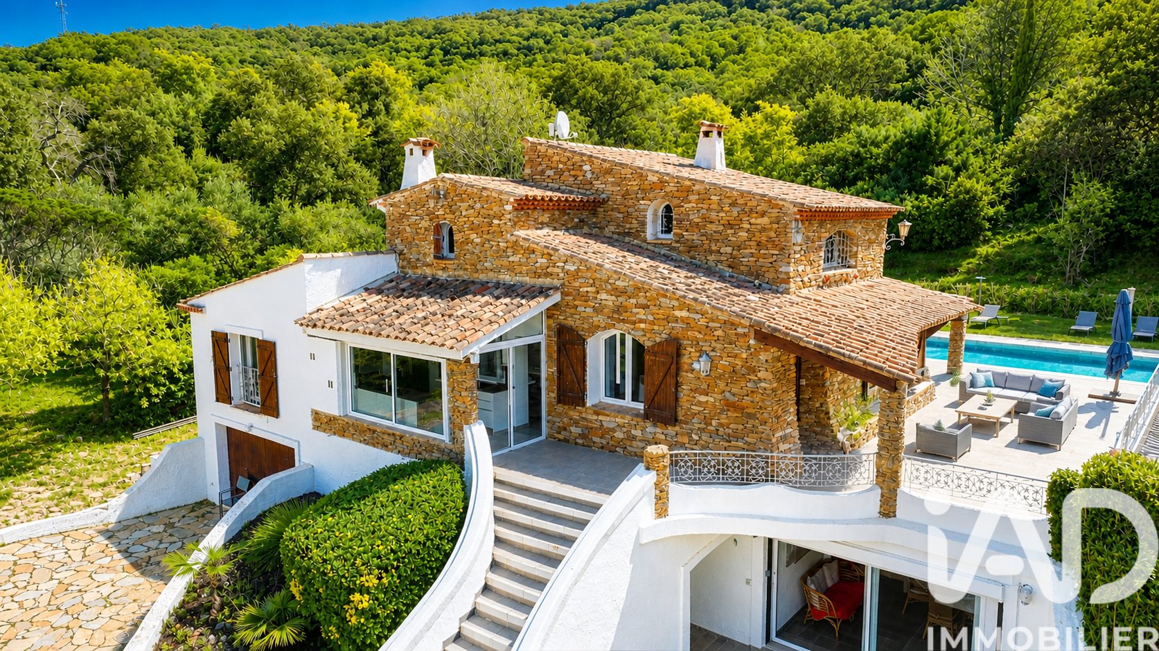 Maison à vendre, 264m², Cogolin