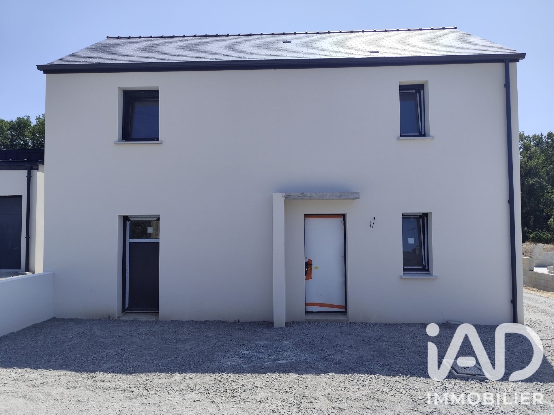 Maison à vendre, 90m², Bains-sur-Oust