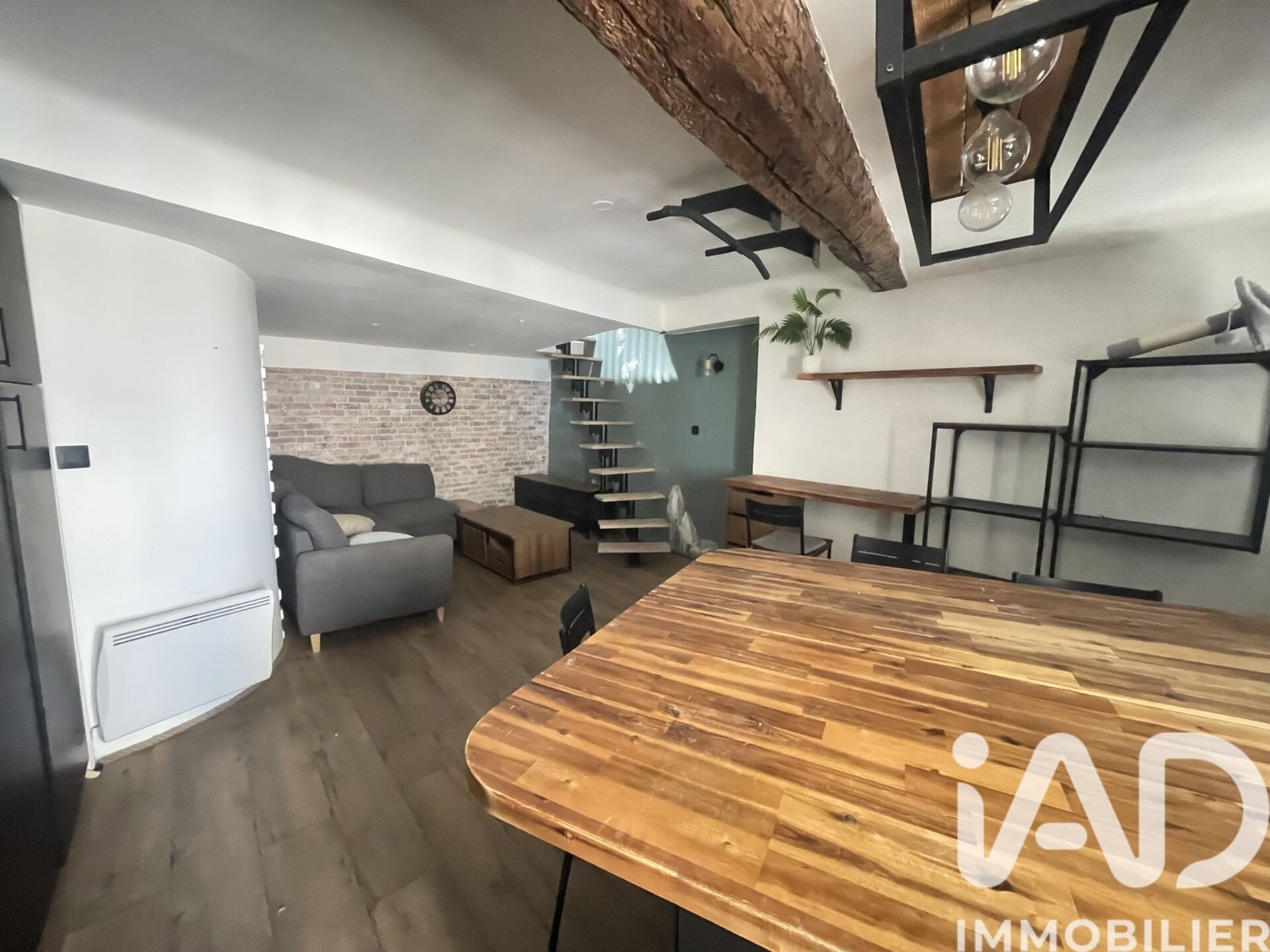 Maison à vendre, 102m², Cuers