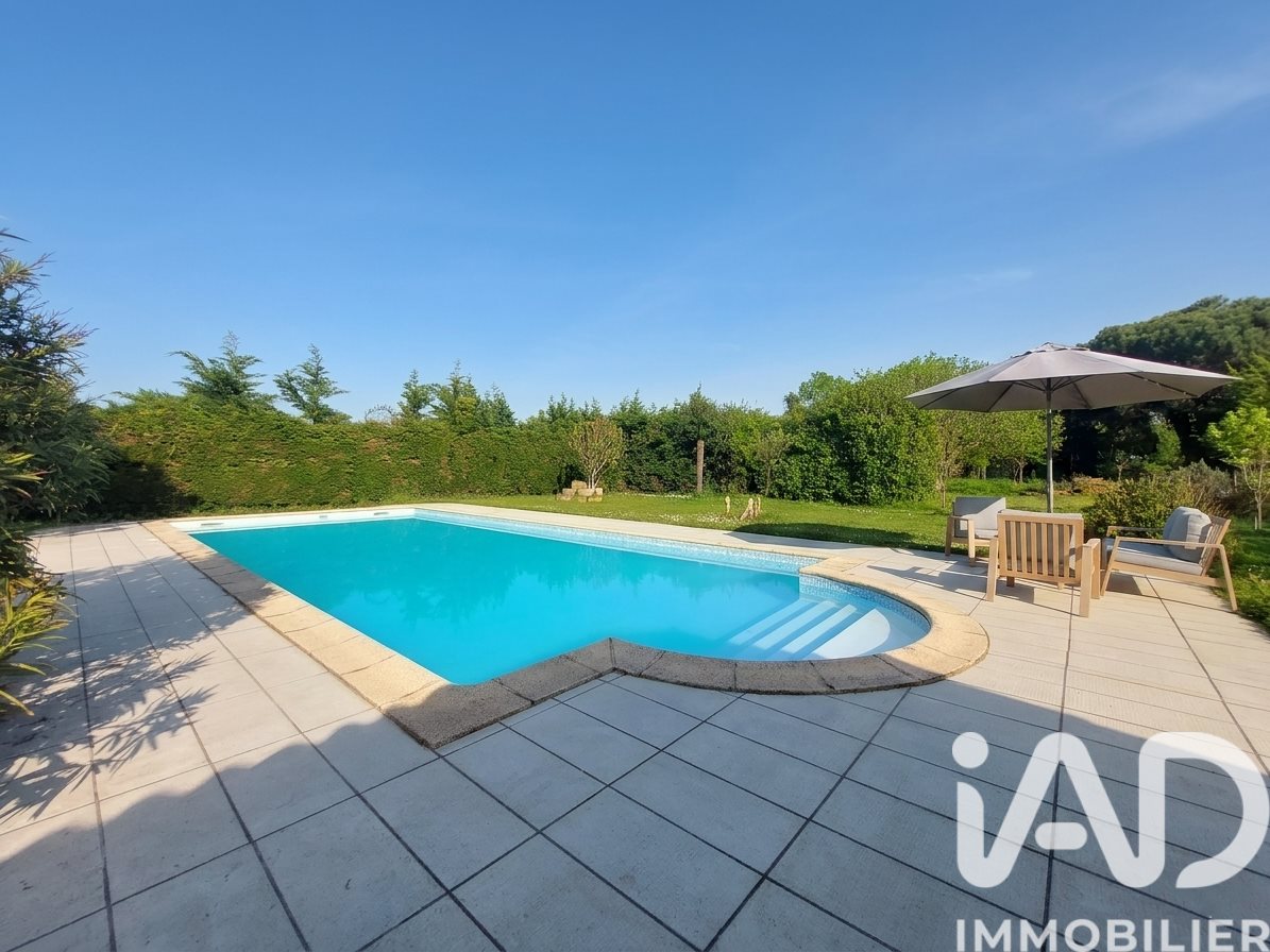 Maison à vendre, 132m², Coutras