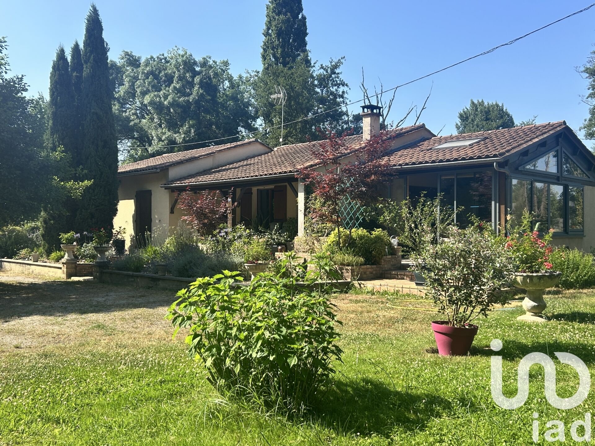 Maison à vendre, 112m², Saint-Martial-d'Artenset