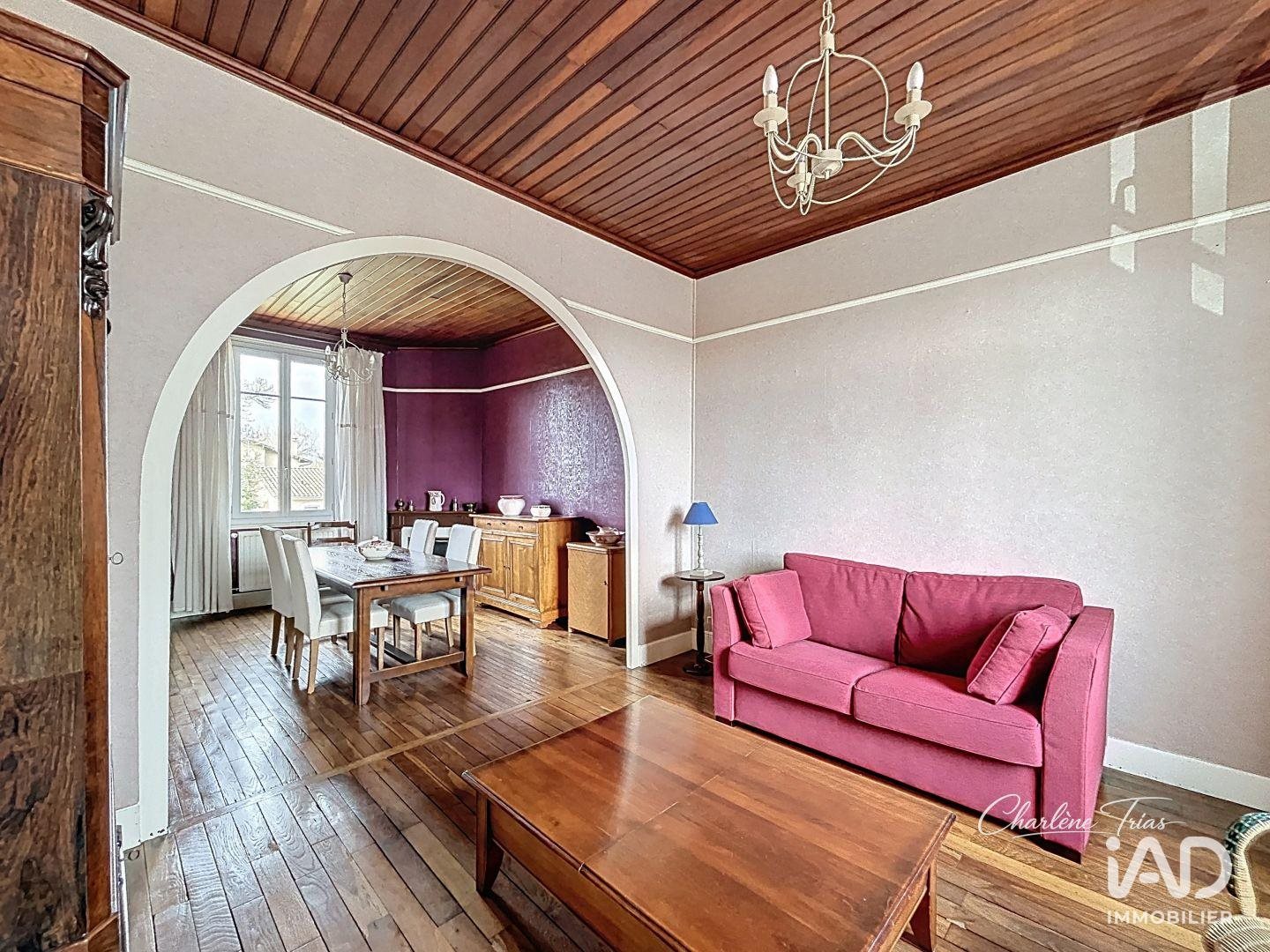 Maison à vendre, 137m², Montpon-Ménestérol