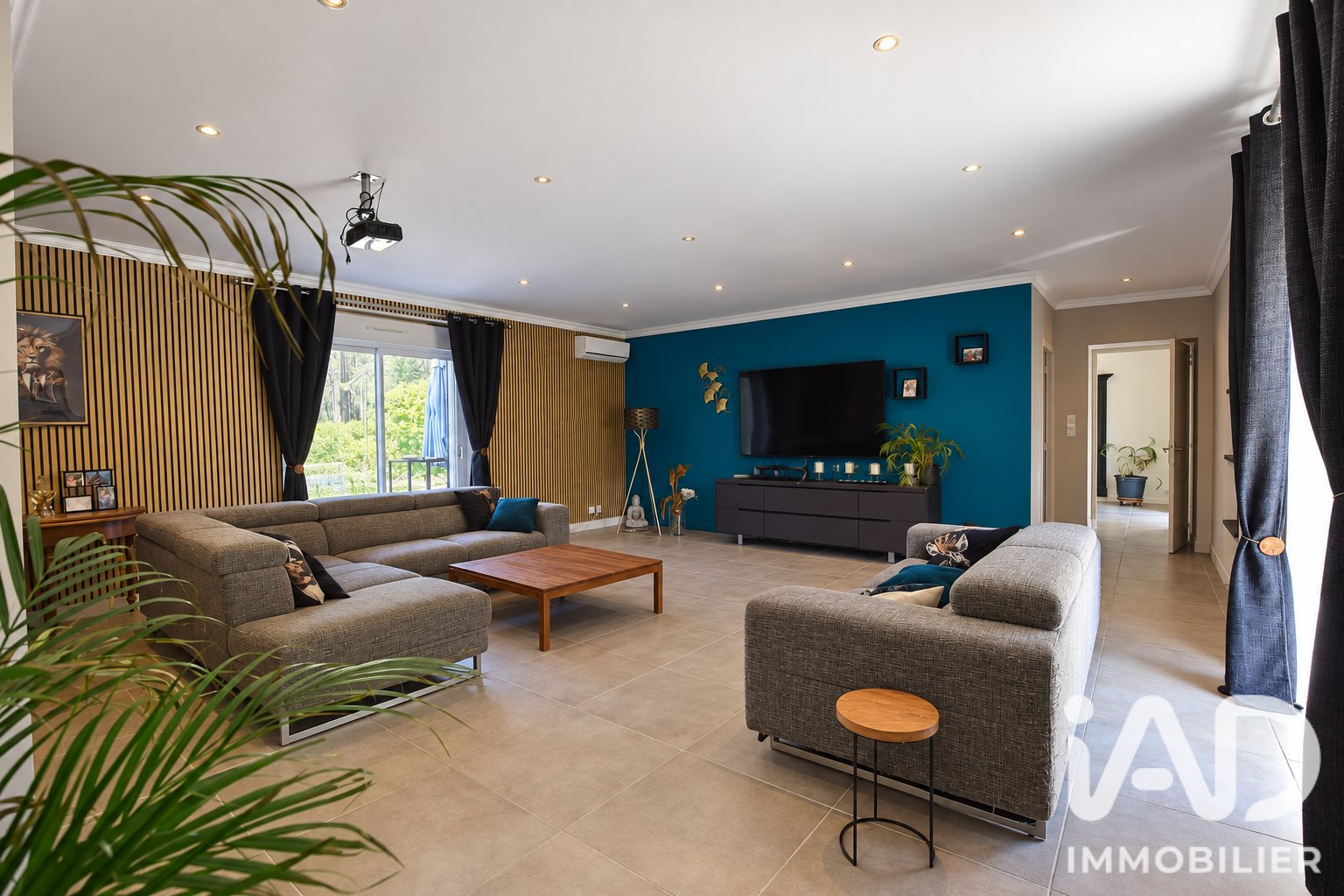 Maison à vendre, 242m², Léogeats