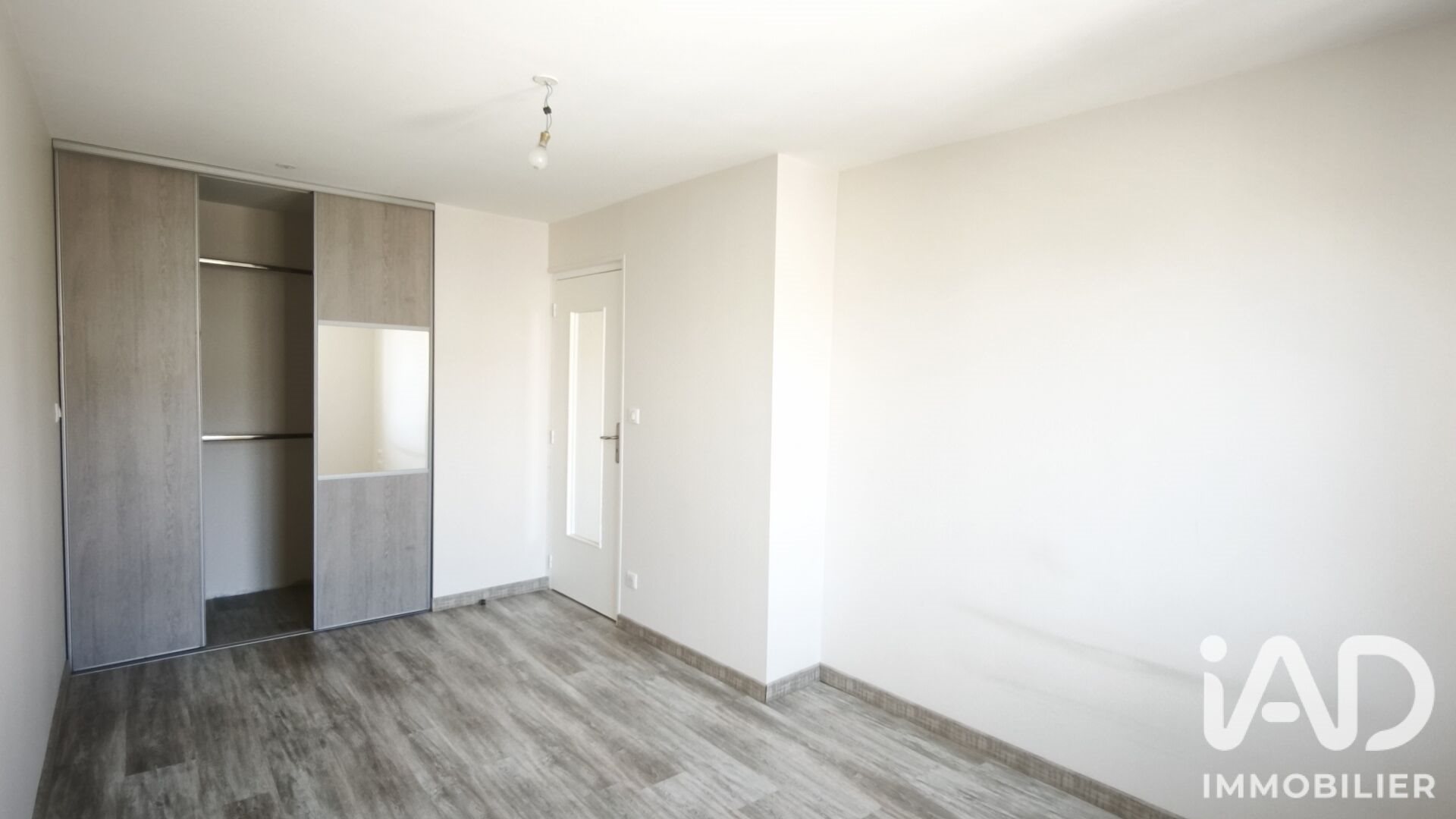 Appartement à louer, 46m², Vorey
