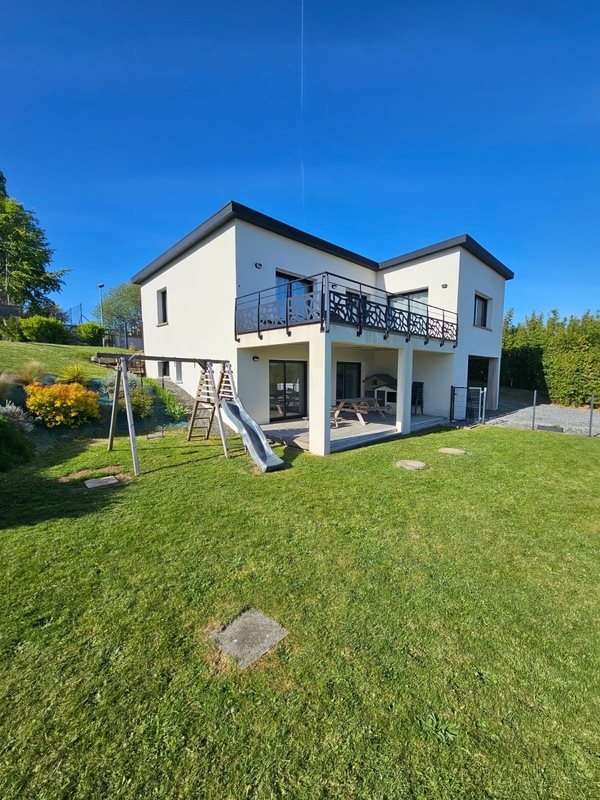 Maison à vendre, 152m², Rosnoën