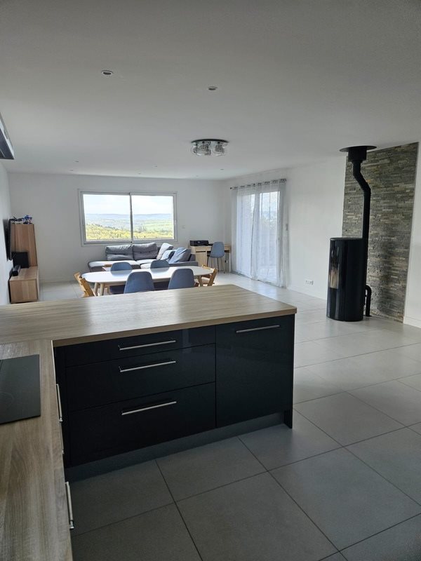 Maison à vendre, 152m², Rosnoën