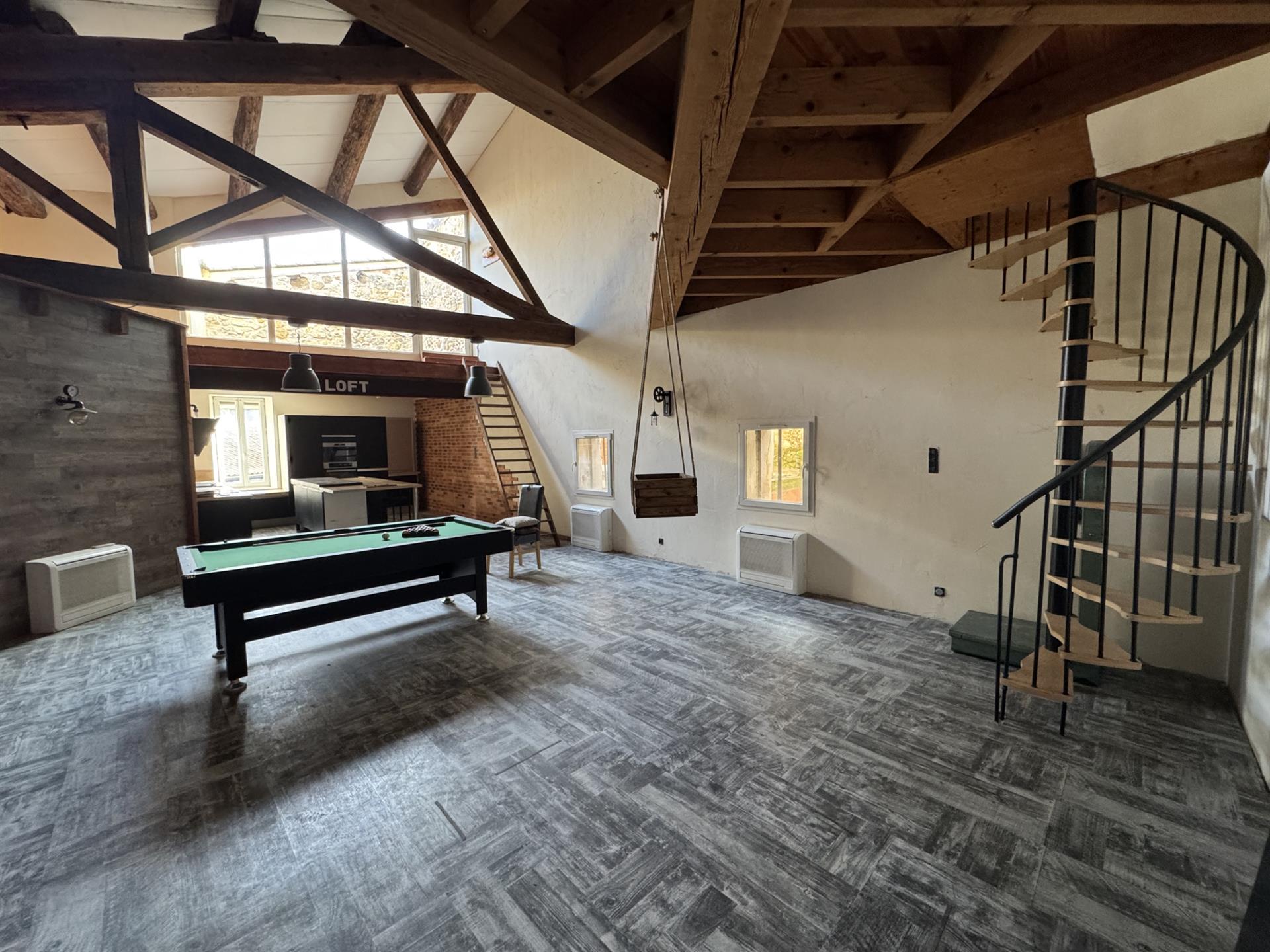 Maison à vendre, 126m², Coursan