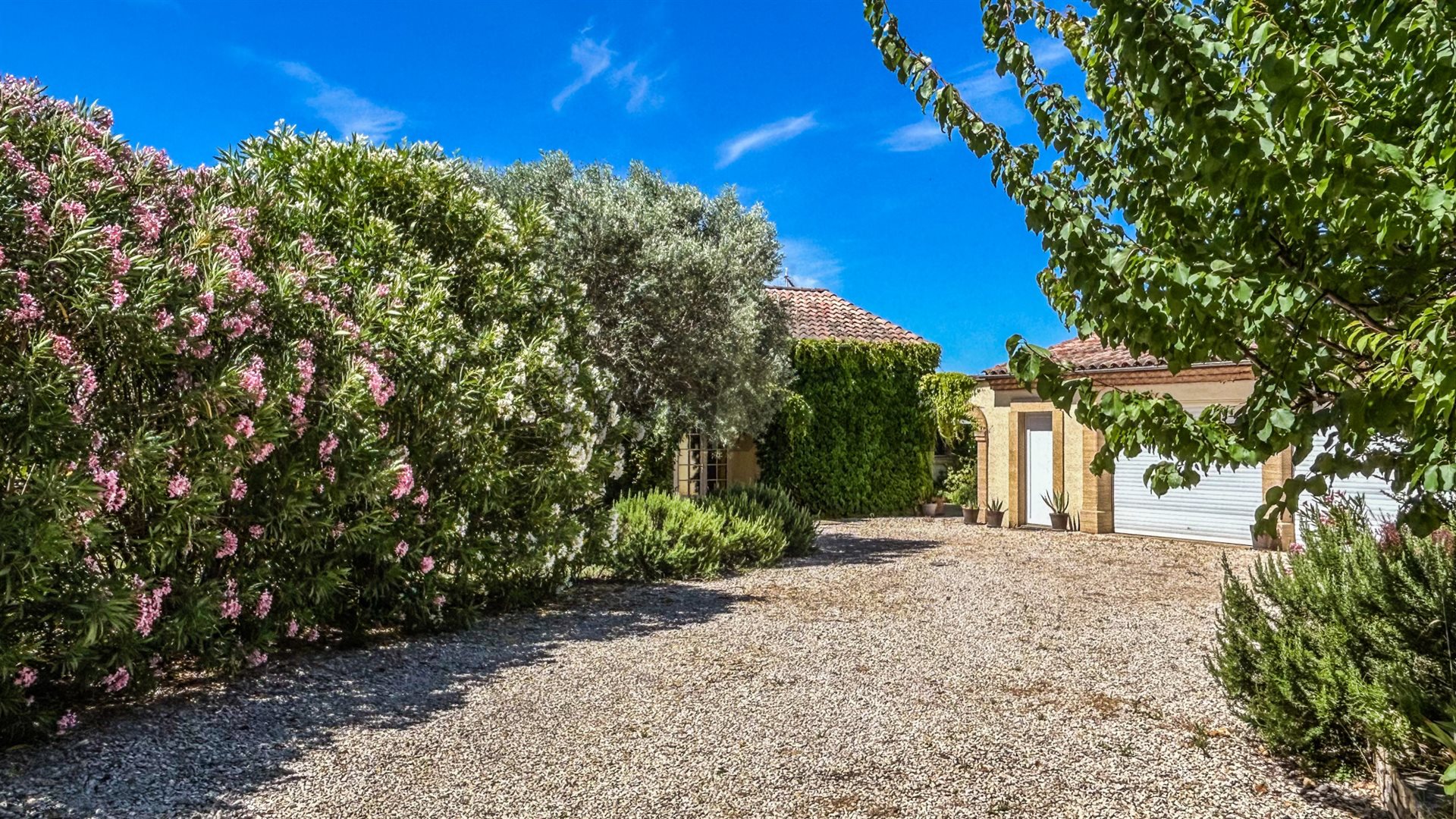 Maison à vendre, 122m², Saint-Siffret